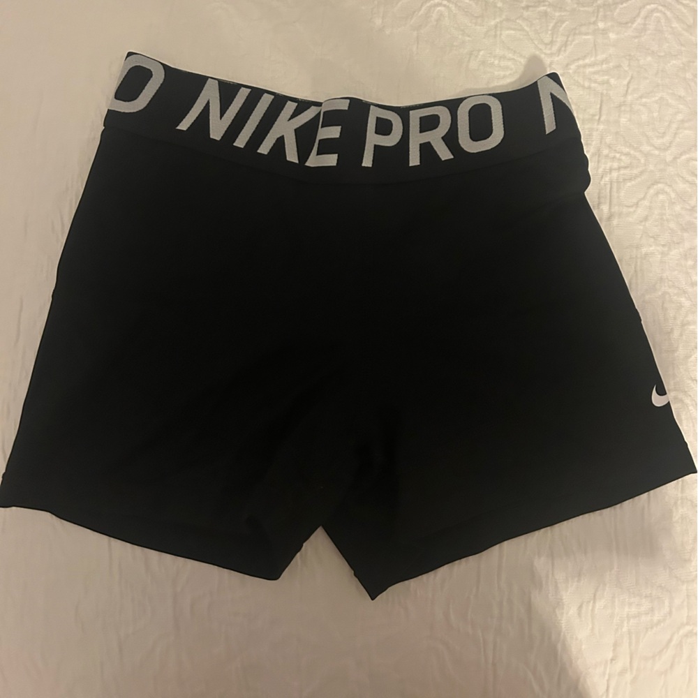 Nike Women's Black Nike pros
